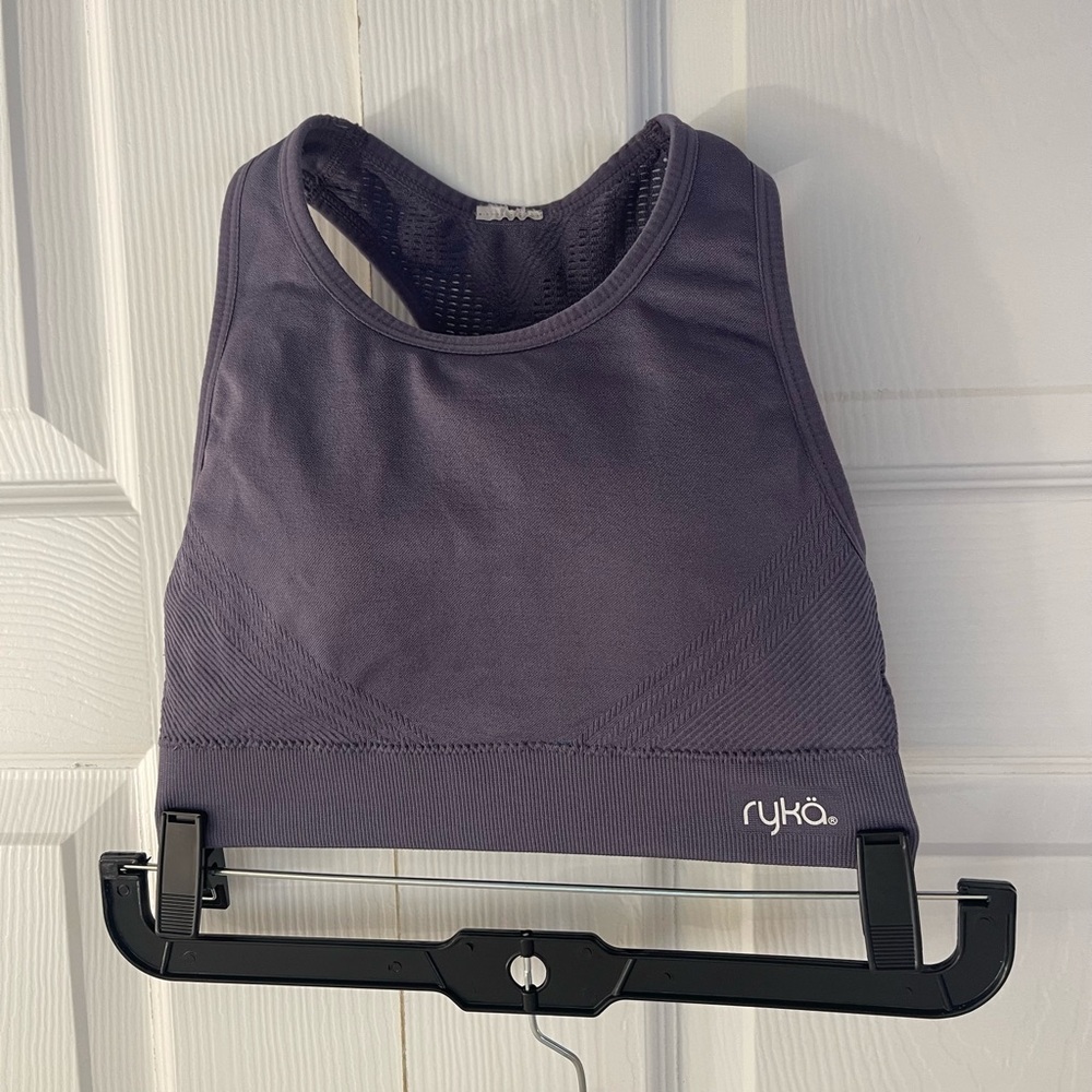 Ryka Sports bra | cutout detail | size small